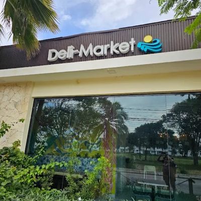 Deli Market Amenidades proyecto Amelia III Caribbean Village